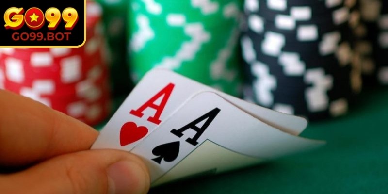 Xì Dách GO99: Trải Nghiệm Chiến Thuật Trực Tuyến Hấp Dẫn 3 Quan sát đối thủ giúp đưa ra quyết định chính xác